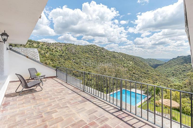 Foto 2fcb50fa-d1bf-4fe5-a78a-c932eb136217. Chalet mit heizung parking pool in El Gasco Torrelodones