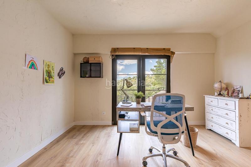 Foto 4f7c1929-6273-4413-8c53-4c9b1455d59a. Chalet mit heizung parking pool in El Gasco Torrelodones