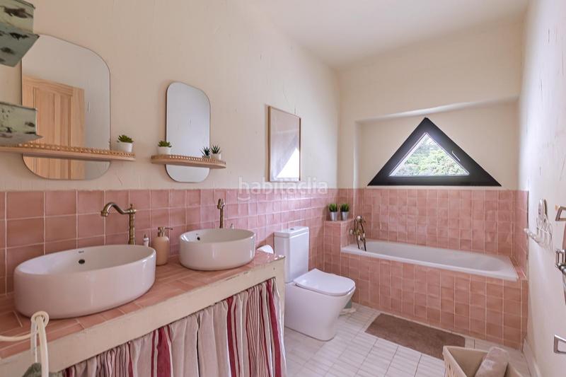 Foto 6c73216e-7dd1-444d-b156-0ce5b9d8bc31. Chalet mit heizung parking pool in El Gasco Torrelodones