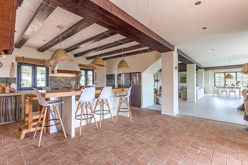 Foto 64995ab8-b060-4608-bbeb-81a5c23c6f11. Chalet avec chauffage parking piscine dans El Gasco Torrelodones