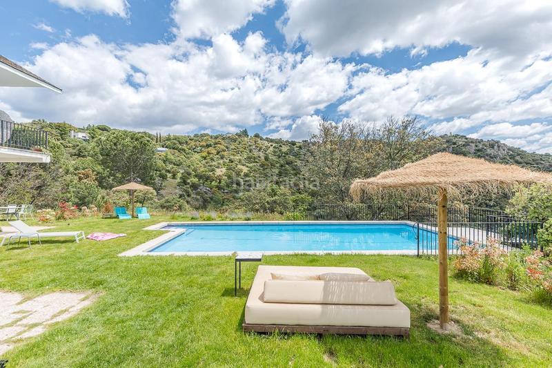 Foto 6b1d3c7e-f6c3-4393-bfab-2ee4904ad015. Chalet avec chauffage parking piscine dans El Gasco Torrelodones