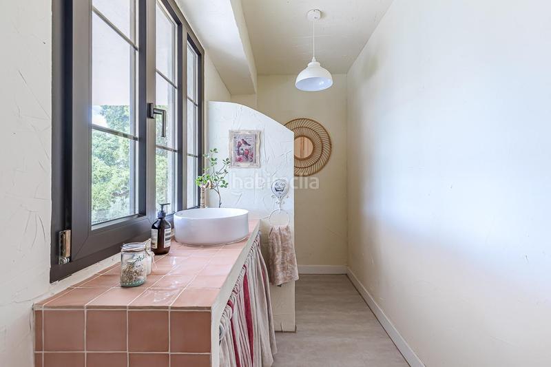 Foto d1fe987d-d146-4b1a-b68a-3b4e00a598b3. Chalet avec chauffage parking piscine dans El Gasco Torrelodones