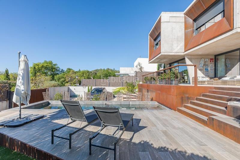 Foto aff484dc-6789-4e80-abd7-f1a6f5d75394. Chalet mit heizung parking pool in Casco Antiguo Torrelodones