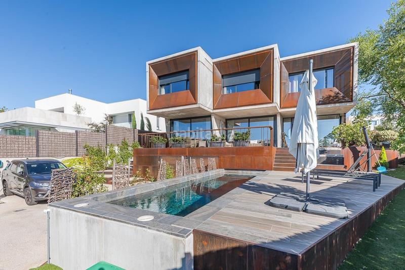 Foto b13d75b6-5505-4b51-a082-9bbb319c5d38. Chalet mit heizung parking pool in Casco Antiguo Torrelodones