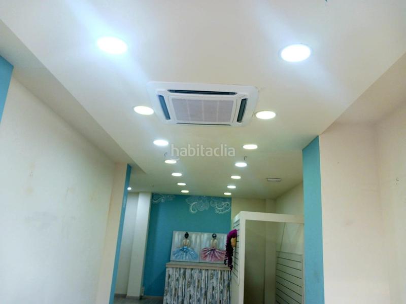 Foto e597ed31-4169-463a-96ad-d7dba96389be. Alquiler local comercial amplio local comercial en el corazón en Majadahonda