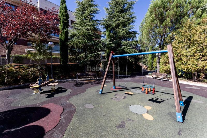 Foto d223924d-b7b0-4d6b-8b5a-ea0117e7c7c2. Alquiler piso  en avenida principe de asturias, zona monte del pilar, en Majadahonda