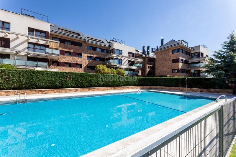 Foto 60099dd9-42f8-4fbb-a1d7-d025a0a2273b. Location appartement avec chauffage parking piscine dans Majadahonda