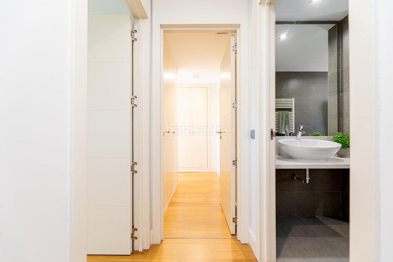 Foto 3bcbca86-5e5c-4975-ab78-b3d11159b7e6. Rent flat with heating parking pool in Monte el Pilar Majadahonda