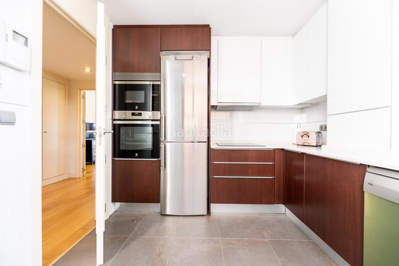 Foto 64831e1d-7262-4f2f-a721-373c6d6a69a1. Rent flat with heating parking pool in Monte el Pilar Majadahonda