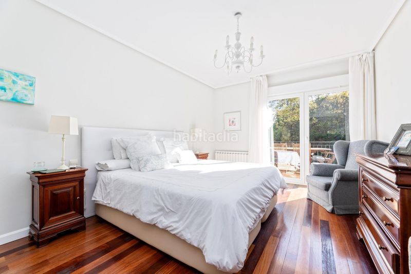 Foto b505f044-7ff5-4bef-a1f2-65101082cd9f. Xalet amb aparcament piscina a Casco Antiguo Torrelodones