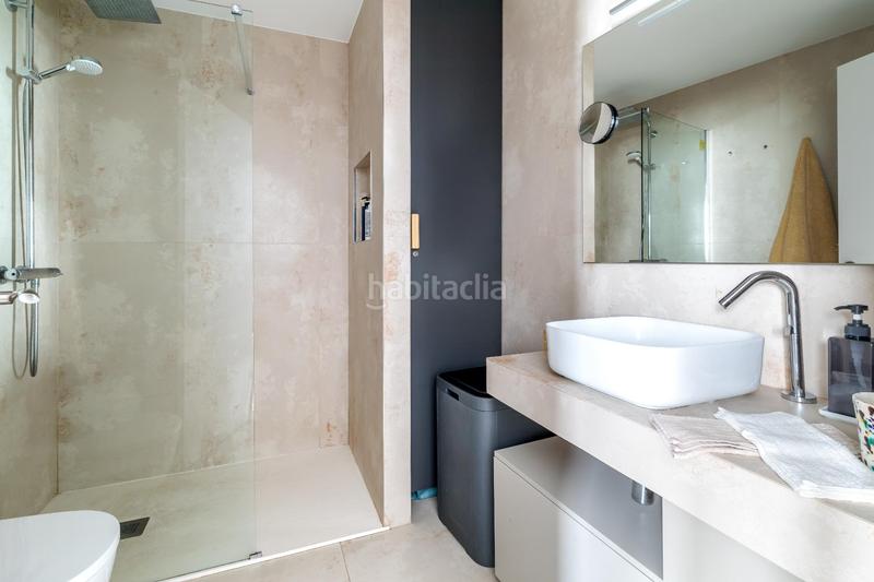 Foto b400cb14-4e77-4ff3-8db0-b261d895610d. Piso en Sol Madrid