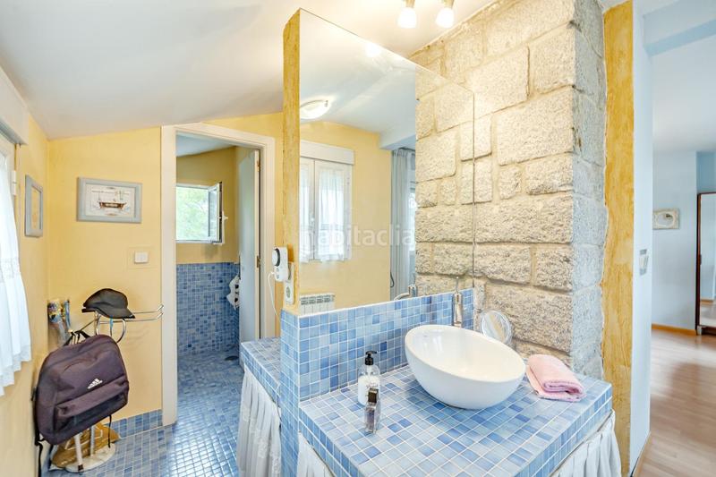 Foto 1c4576e2-bb05-4ad1-bbc1-ecf3c65ad895. Chalet with heating parking in Alpedrete