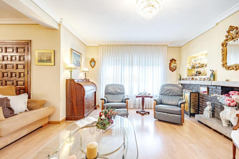 Foto 75b80ac7-f638-4680-af45-92aa2ffd9fab. Chalet with heating parking in Alpedrete