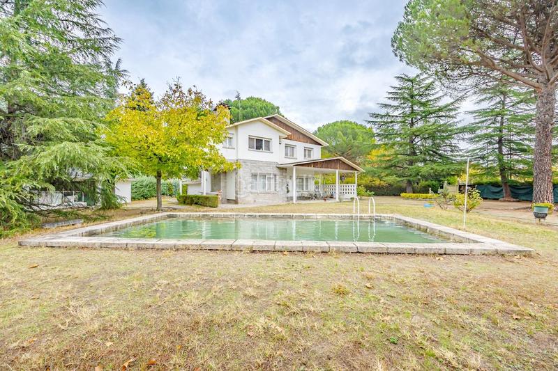 Foto 9c952ff0-b2e2-47e7-8ffc-ba62434b9e3f. Chalet with heating parking in Alpedrete