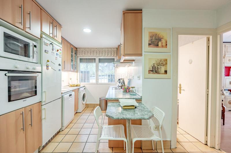 Foto b2e91e53-7d0a-48ae-9f20-b36a6b693dc8. Chalet with heating parking in Alpedrete