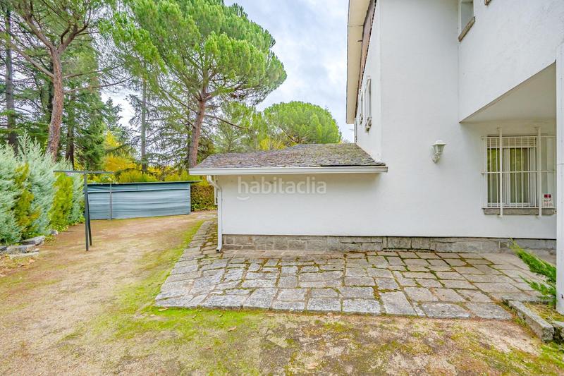 Foto d90b9930-1895-4c39-80c8-c02c2705ce37. Chalet with heating parking in Alpedrete