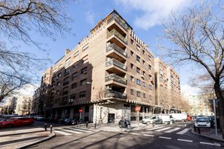 Location Bureau  Calle de fortuny. Oficina barrio almagro.