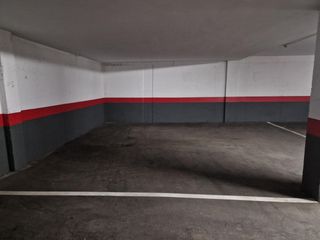 Parking voiture  Calle de viridiana