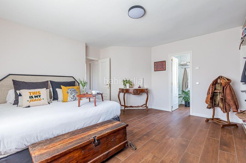 Foto 0404a1cc-e827-49f9-a5f5-bd8a4eaccb8b. Xalet amb aparcament piscina a Centro-Manguilla Escorial (El)