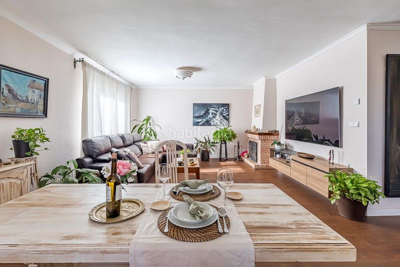 Foto 0a853667-d5f4-4632-8032-0405fe02b56f. Xalet amb aparcament piscina a Centro-Manguilla Escorial (El)