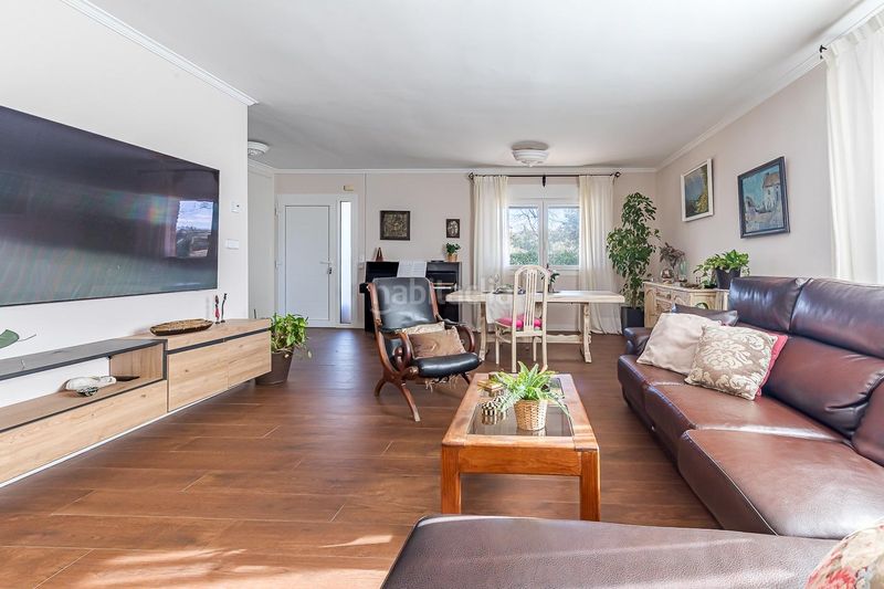 Foto 7b25b43d-a85e-484f-aab6-43470b767bfd. Xalet amb aparcament piscina a Centro-Manguilla Escorial (El)