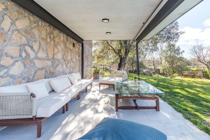 Foto 89bc2df0-b6fb-408b-8182-897d1c46320e. Xalet amb aparcament piscina a Centro-Manguilla Escorial (El)