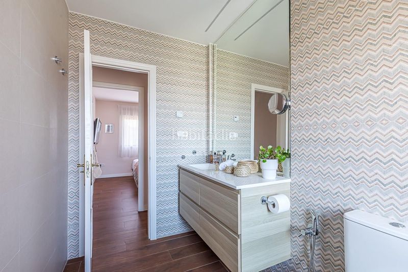 Foto dfef52e8-09ef-4b25-bd98-f232409090fe. Xalet amb aparcament piscina a Centro-Manguilla Escorial (El)