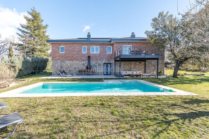 Foto e7cf137a-7ad0-4881-a36f-553a4ac9127b. Xalet amb aparcament piscina a Centro-Manguilla Escorial (El)