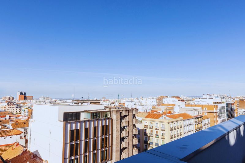 Foto 178c6abe-4997-4272-bd2d-51f783581624. Pis amb calefacció aparcament piscina a Almagro Madrid