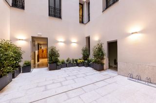 Appartement à Almagro. Piso de nueva construcción en almagro  lujo contemporáneo en una