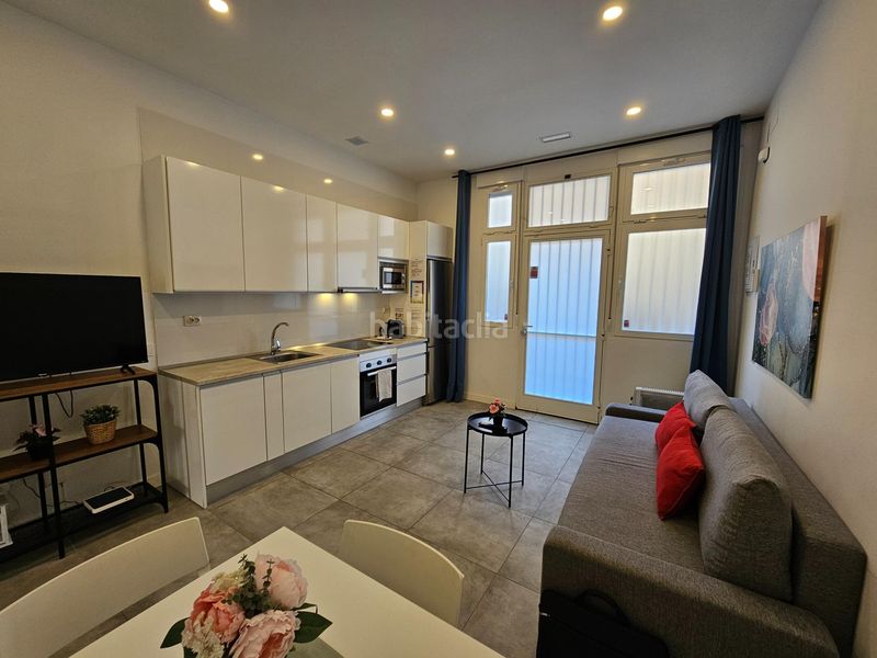Foto fa2110eb-edc8-4cb0-8509-bca42f032698. Planta baixa a Ventas Madrid