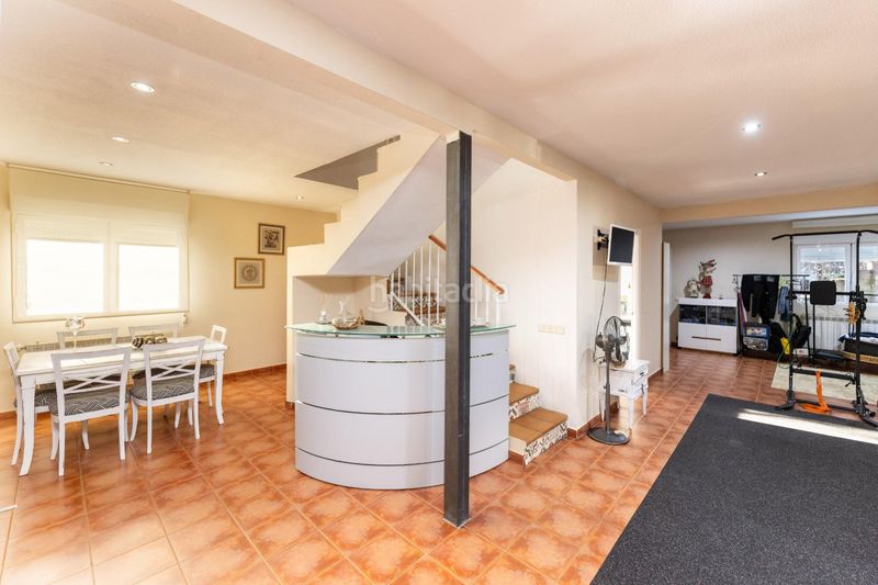 Foto b127fce9-7c0d-4f5e-96c4-9938f91dd31b. Casa amb calefacció aparcament piscina a El Monte Torrelodones