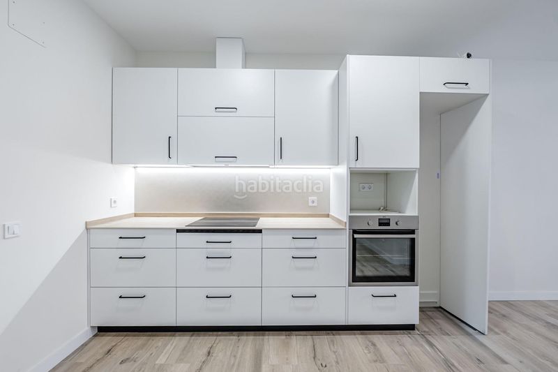 Foto 7e1e0243-daaa-4144-b87a-de92eefee2af. Pis a Arapiles Madrid