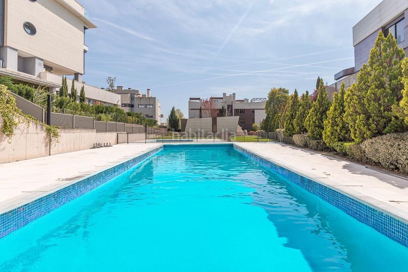 Foto 49d61752-6230-4aa1-9bf1-03d3279edb1c. Àtic amb aparcament a Aravaca Madrid