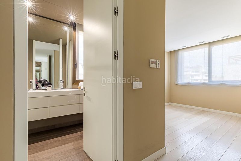 Foto 4f70a66b-a22a-4746-ab88-fd0f8d252b81. Ático  de autor en Aravaca diseño de joaquín torres en Madrid