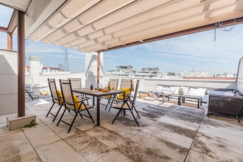 Foto 5a6582a2-f7b4-4905-bdaf-9d0313ef3add. Ático  de autor en Aravaca diseño de joaquín torres en Madrid