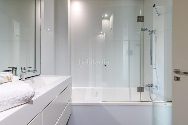 Foto 7592314a-29b4-4ea7-956e-acc08e4da871. Àtic amb aparcament a Aravaca Madrid