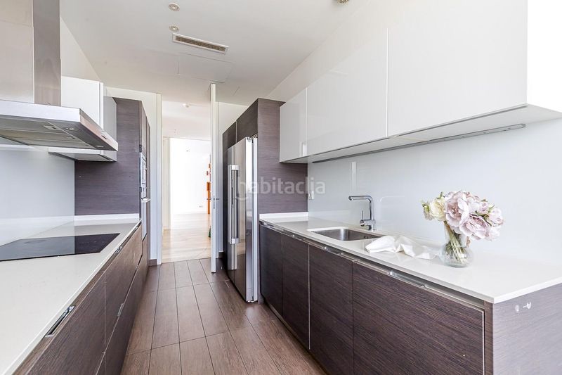 Foto 93b2cf25-6175-470d-a20e-a3a101aa15a6. Ático  de autor en Aravaca diseño de joaquín torres en Madrid