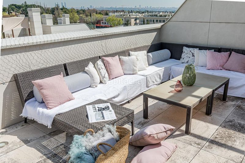 Foto 9ac678ac-92ba-4e0a-83d0-7cd6600d623d. Ático  de autor en Aravaca diseño de joaquín torres en Madrid