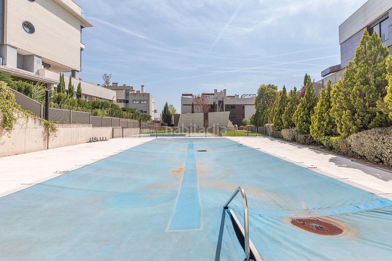 Foto f4033611-babb-4f05-ad17-5af857b7ea8a. Àtic amb aparcament a Aravaca Madrid