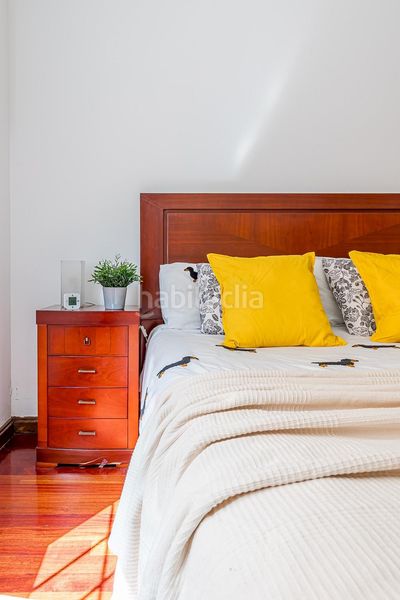 Foto 21df462a-d7a4-4698-9c89-8af9d2d894f6. Pis amb calefacció a Gaztambide Madrid