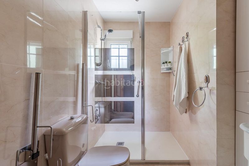 Foto f1ec4bd2-4c35-44ef-b4f9-ab905b0c9350. Chalet with heating parking pool in Zaburdón-Monte Escorial San Lorenzo de El Escorial