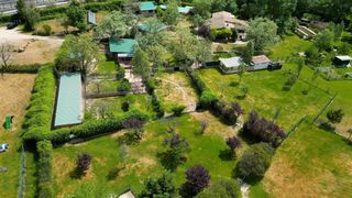 Masia a Miraflores de la Sierra