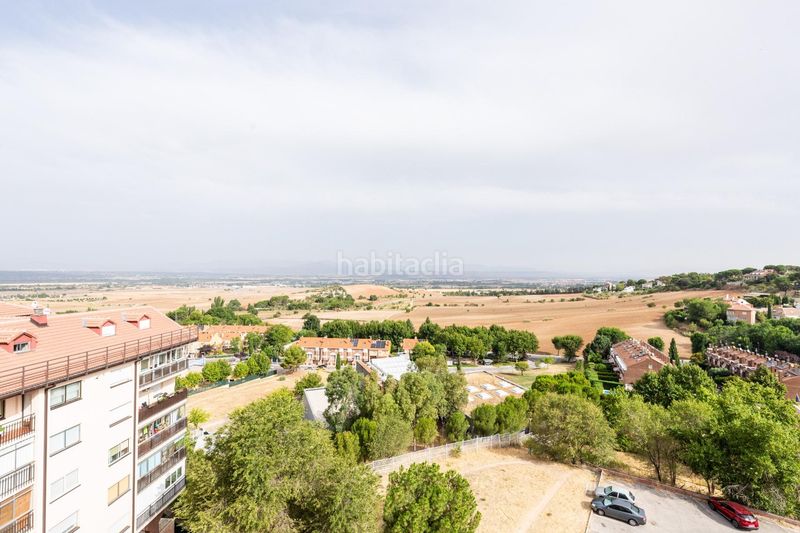 Foto 1a78ff8b-ae5c-4711-9908-28ab2e9e7391. Àtic amb calefacció piscina a Algete centro Algete