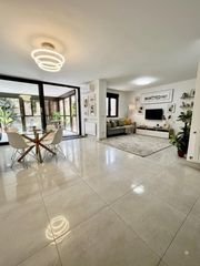 Semi detached house in El Pinar-Punta Galea. Exclusivo chalet adosado en las rozas de madrid