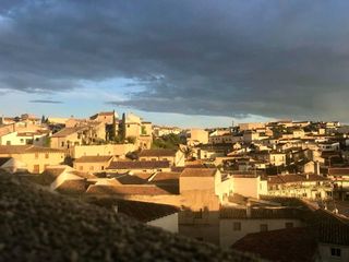 Appartement à Chinchón. Piso exterior con historia y personalidad.