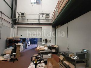 Foto 4061da99-55db-48f9-b34a-4d640cbac9eb. Miete fabrikhalle mit heizung in Campodón-Ventorro del Cano Alcorcón