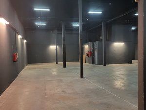 Lloguer Nau industrial a Urbanización Este-Montepríncipe