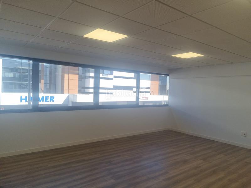 Foto 35e7ea2c-2e66-4fd7-9d2a-f23c48a638a9. Miete fabrikhalle in Campodón-Ventorro del Cano Alcorcón