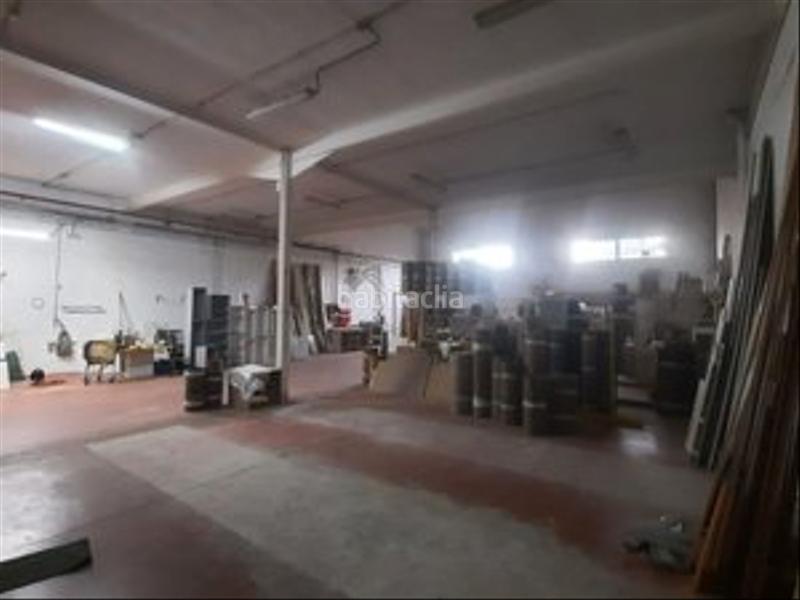 Foto 3129d58b-c23b-4830-9260-6c9496c558c9. Bâtiment à usage industriel dans Fuenlabrada ii-el molino Fuenlabrada